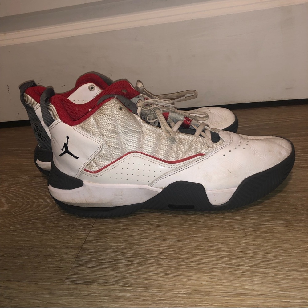 Air Jordan flight mens high tops basketball sneakers size 9